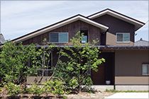 新潟東本町の家